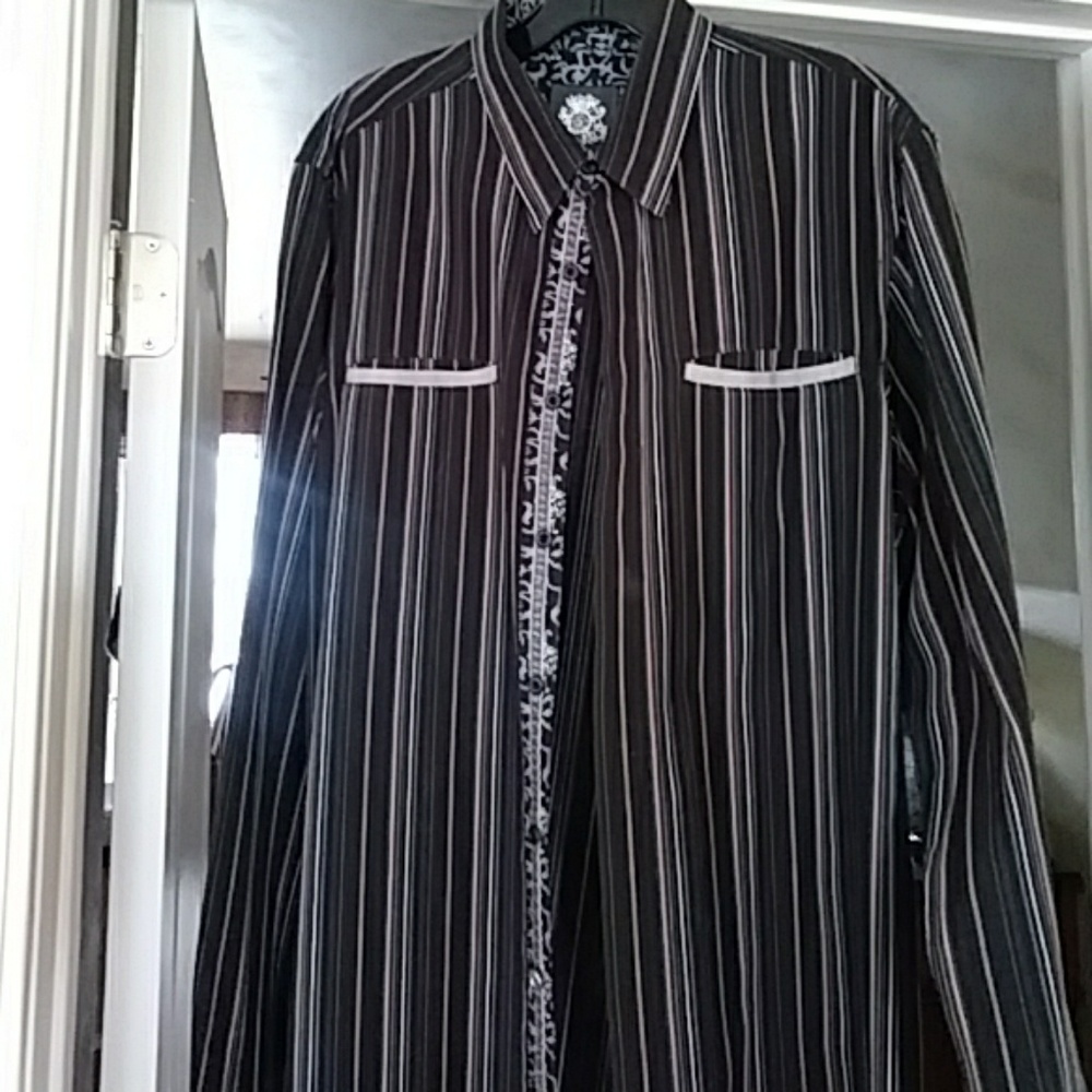 Men's shirt